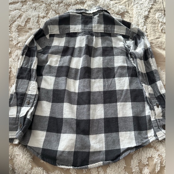 Cat & Jack Boys long sleeve button down plaid white and gray shirt XS (4-5) - Picture 2 of 4